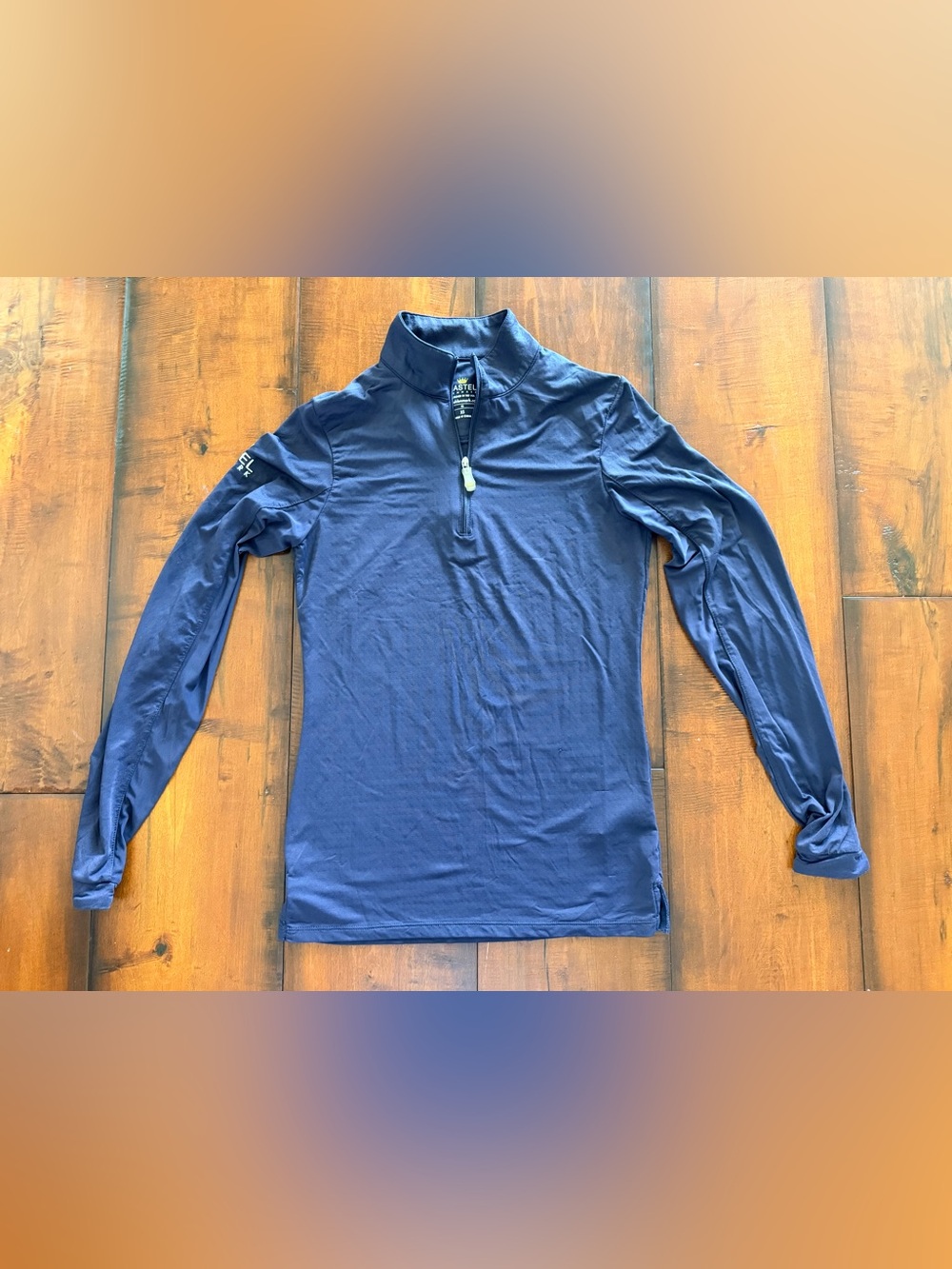 Kastel Denmark 🇩🇰 Women’s Long-Sleeve Dark Gray 1/4 Zip Performance Jersey